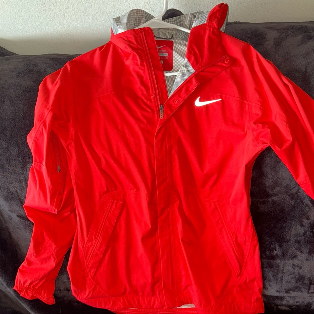Mike Windbreaker